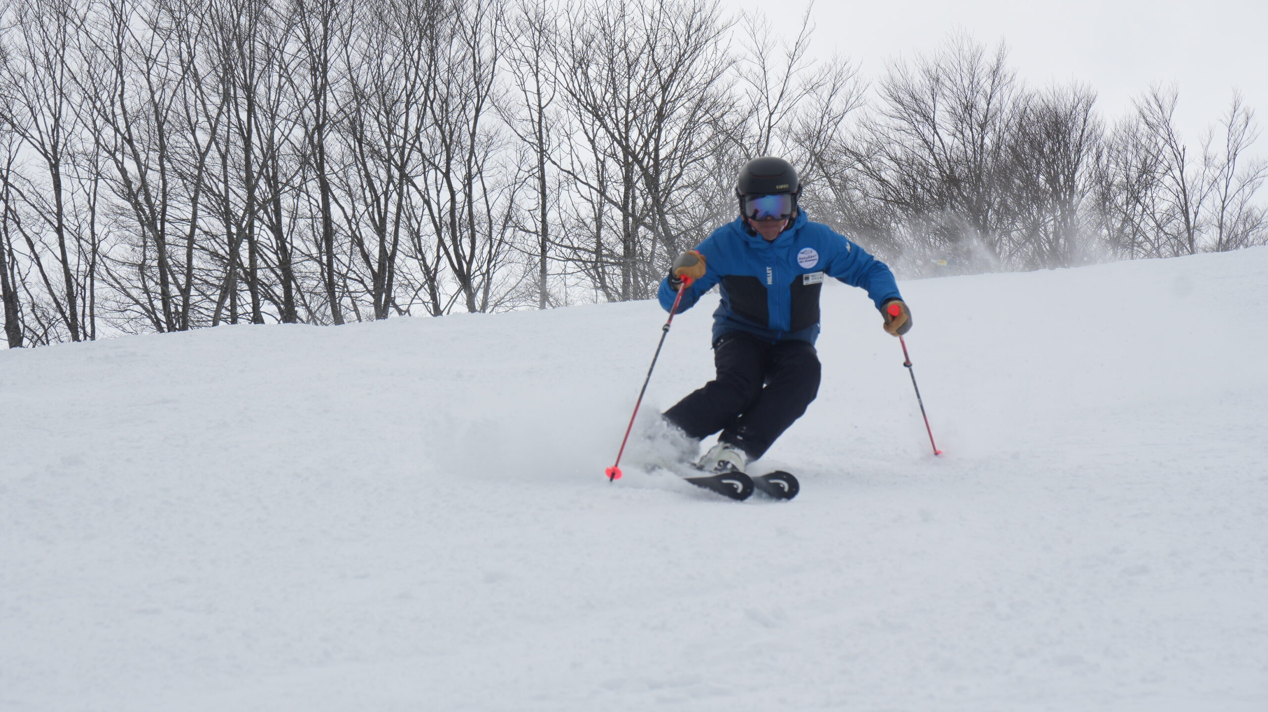 Featured image for “SIAデモンストレーター井村正章による「急斜面ショートターン特講」”